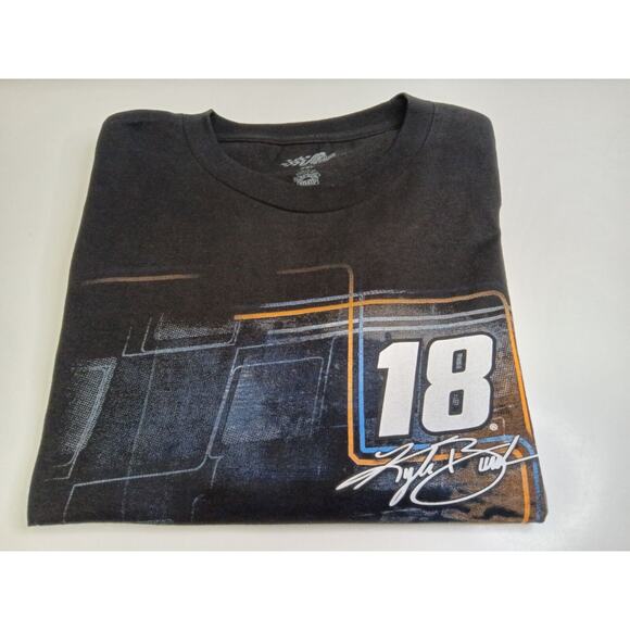 Joe Gibbs Racing Kyle Busch 18 M&M 2017 NASCAR T-Shirt Black Men's 2XL - Picture 5 of 9